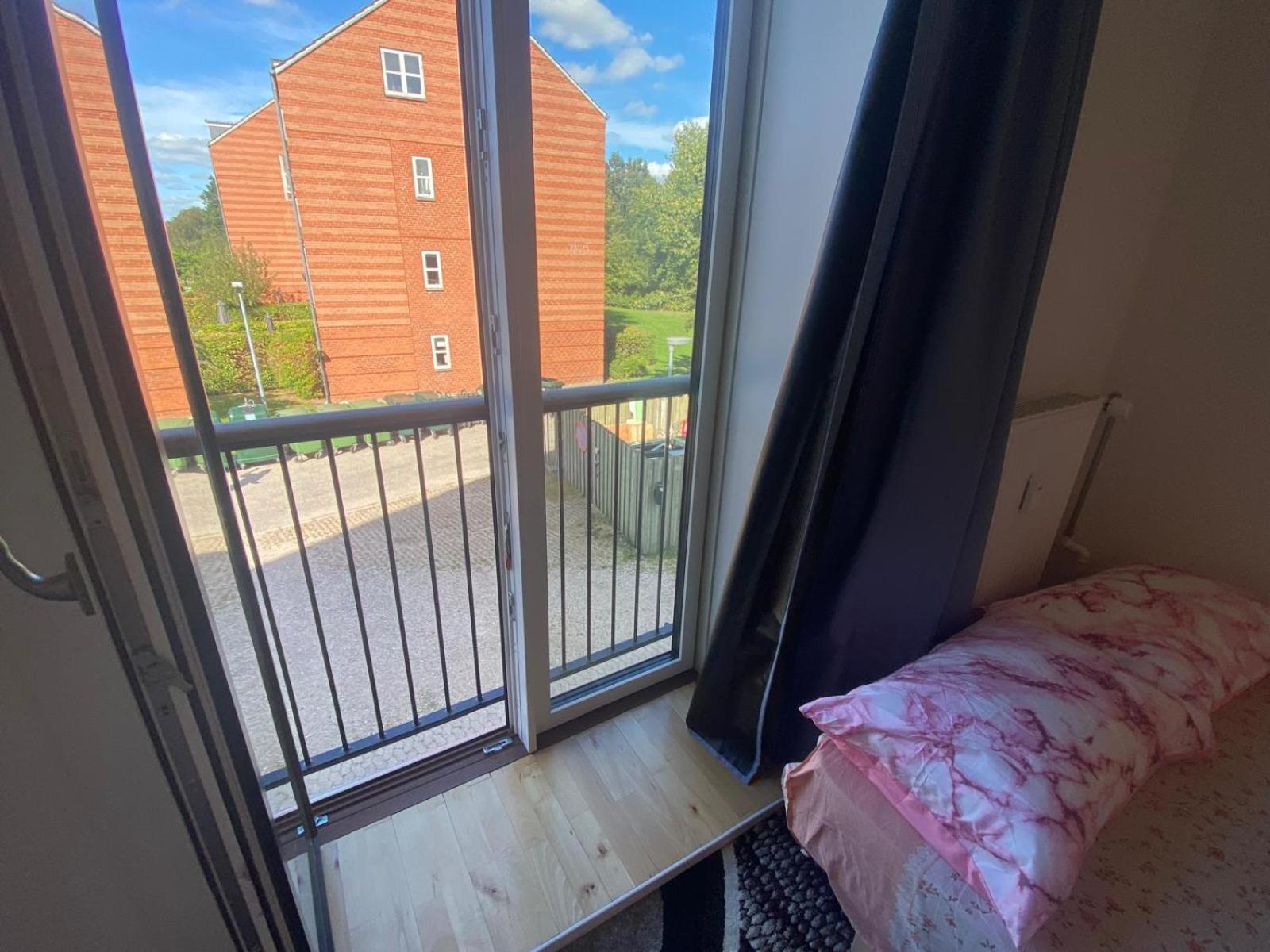 Privat overnatting Private Double Size In A Shared *